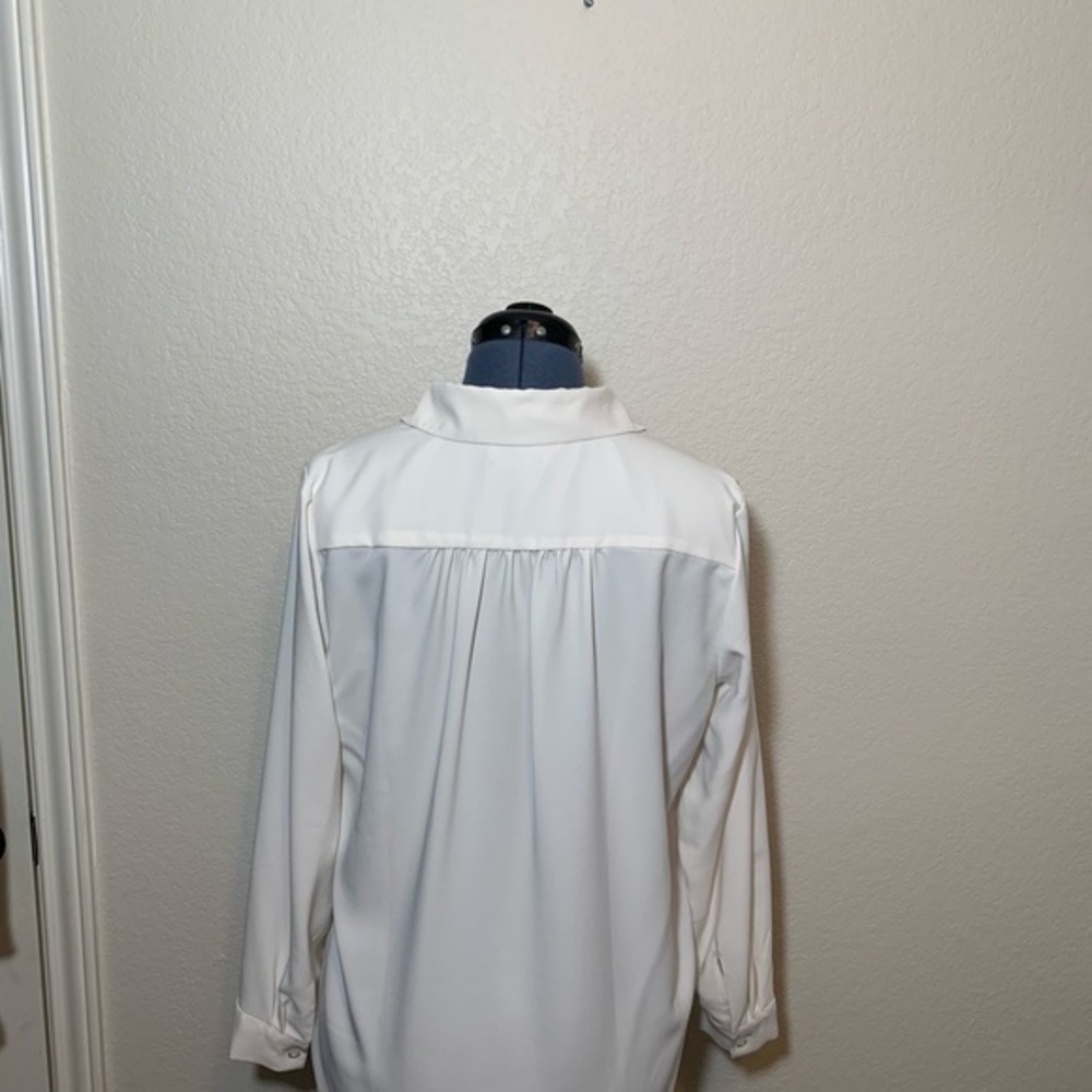 Ann Taylor Factory Long Sleeve Cream Top - Picture 3 of 4